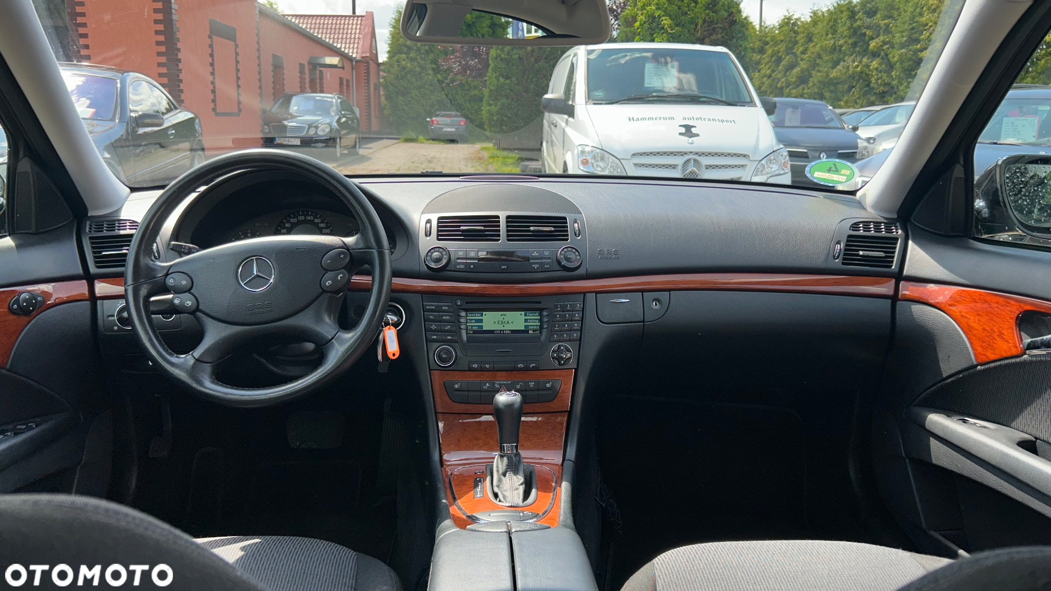 Mercedes-Benz Klasa E 200 T Kompressor Automatik Elegance - 12