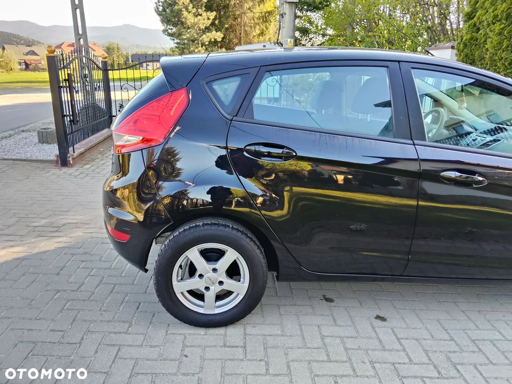 Ford Fiesta 1.25 Ambiente - 9