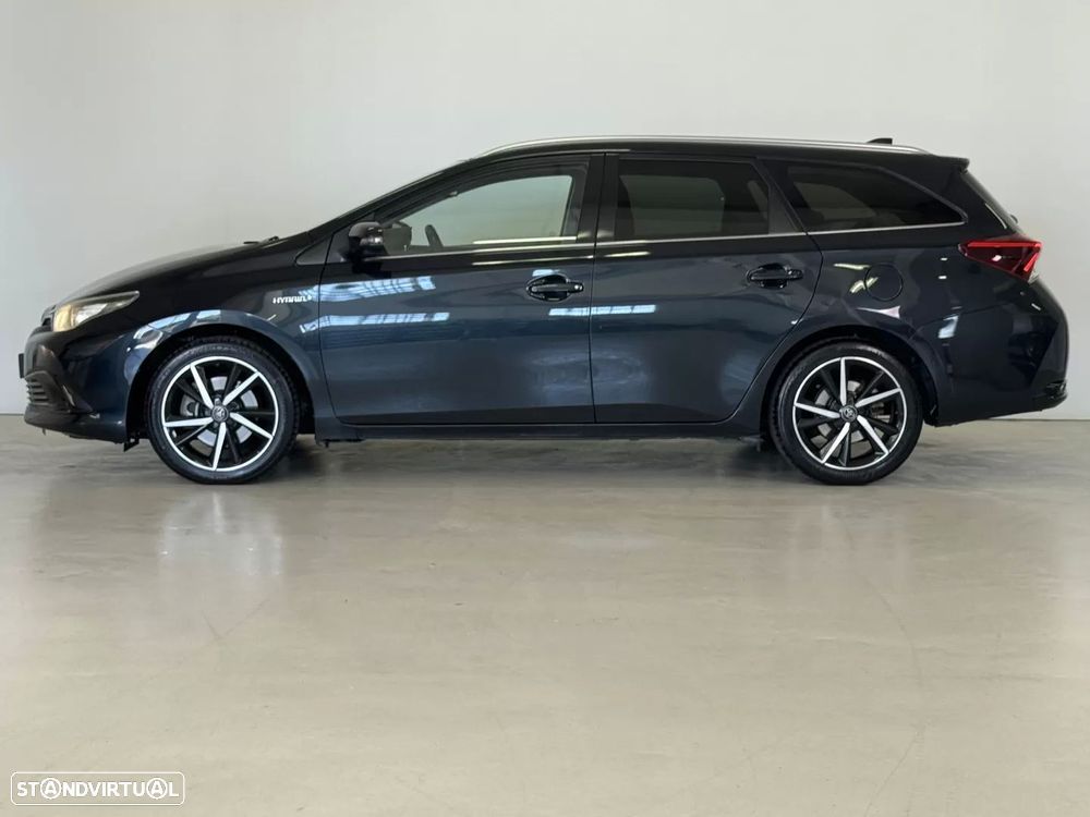 Toyota Auris Touring Sports 1.8 HSD Comfort +P.Techno+P.Sport - 11