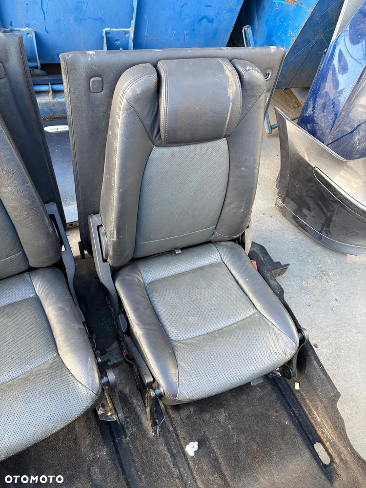 FOTELE GALAXY MK3 2 RZĄD 3 RZĄD 7 OSOBOWY - 3