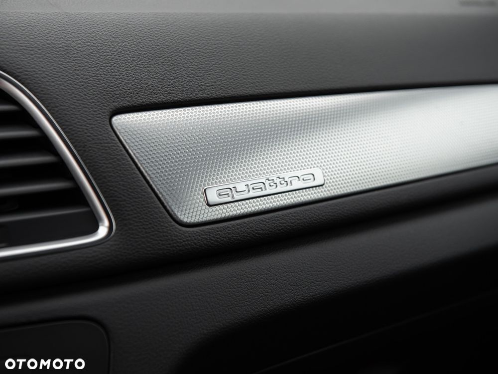 Audi Q3 2.0 TFSI Quattro - 28