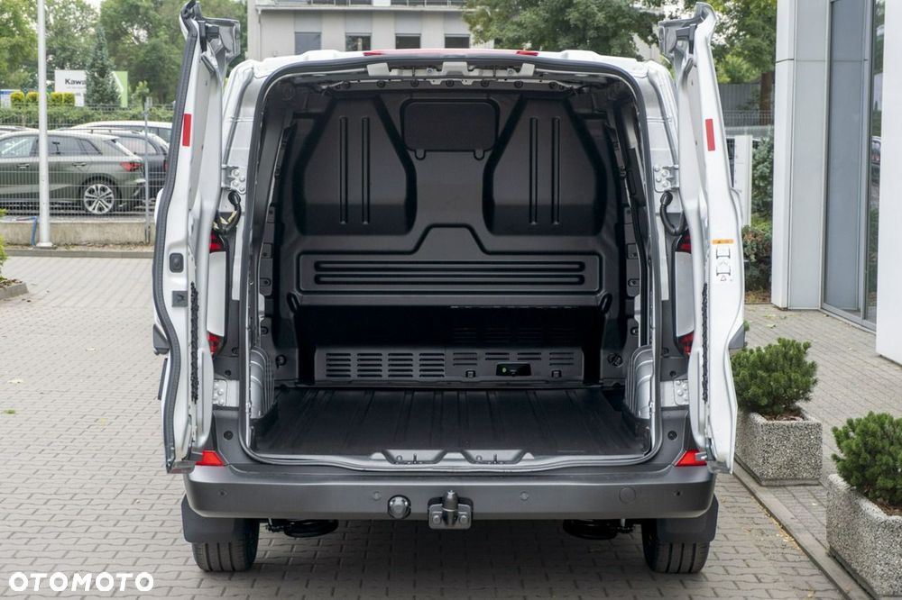 Volkswagen Transporter - 10