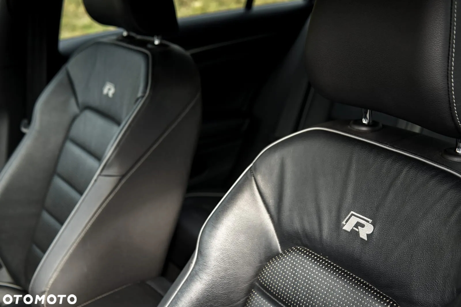 Volkswagen Golf R 4Motion BlueMotion Technology DSG - 16