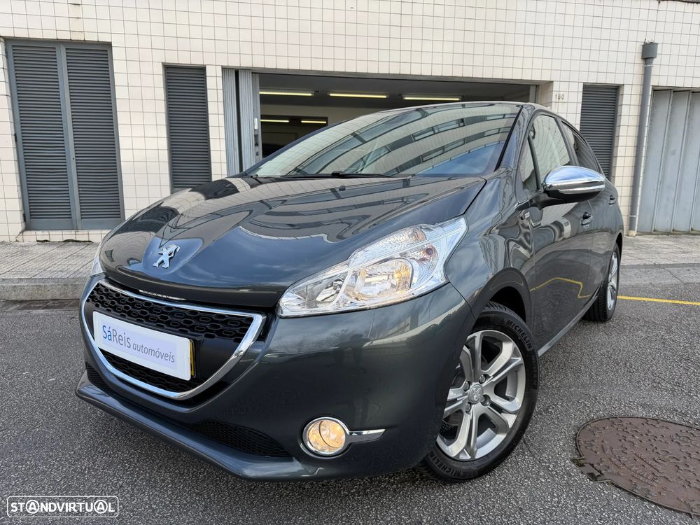 Peugeot 208 1.4 HDi SE Style - 48