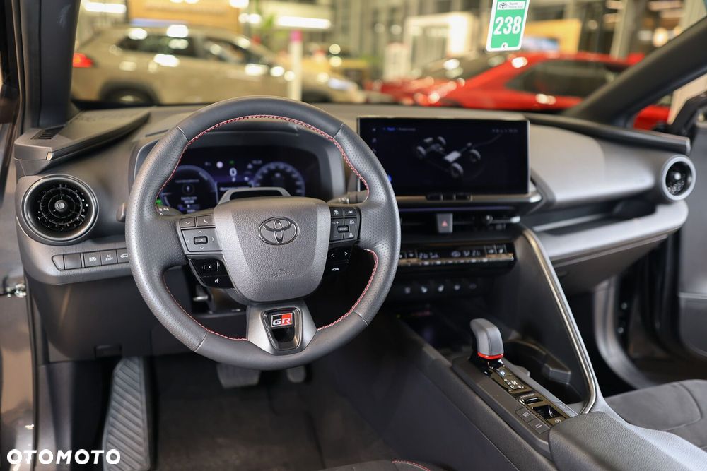 Toyota C-HR - 26