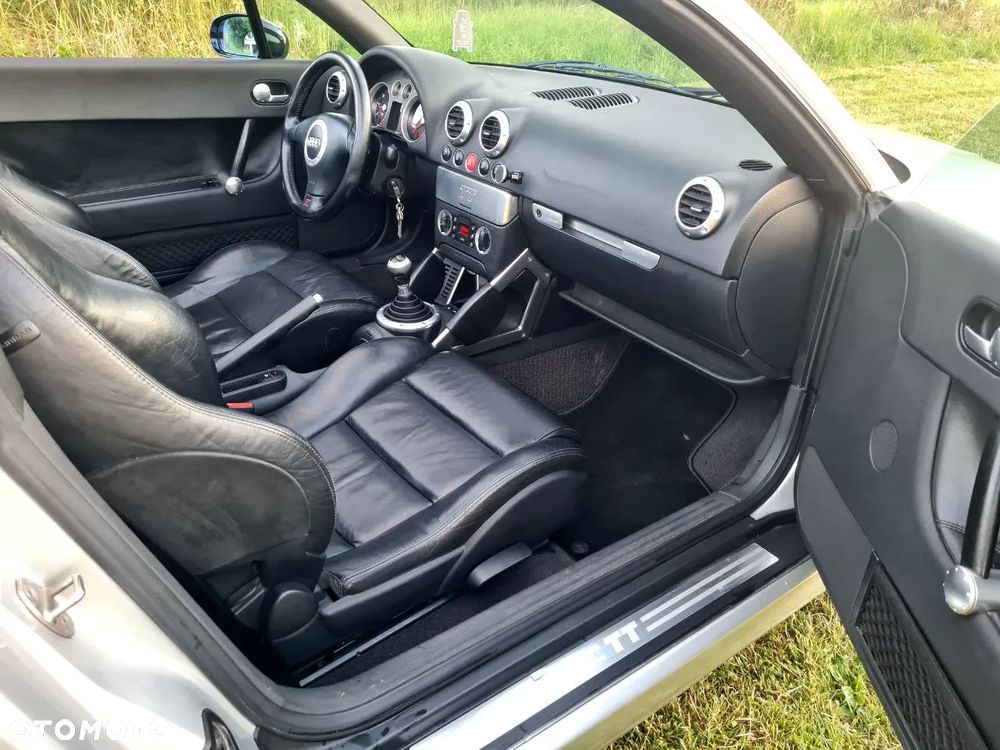 Audi TT Coupé 1.8 T - 2