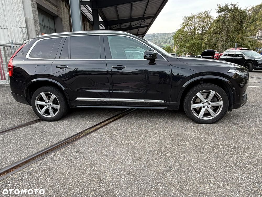 Volvo XC 90 D5 AWD Geartronic Inscription - 4