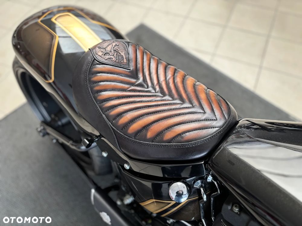 Harley-Davidson Softail Fat Boy - 24