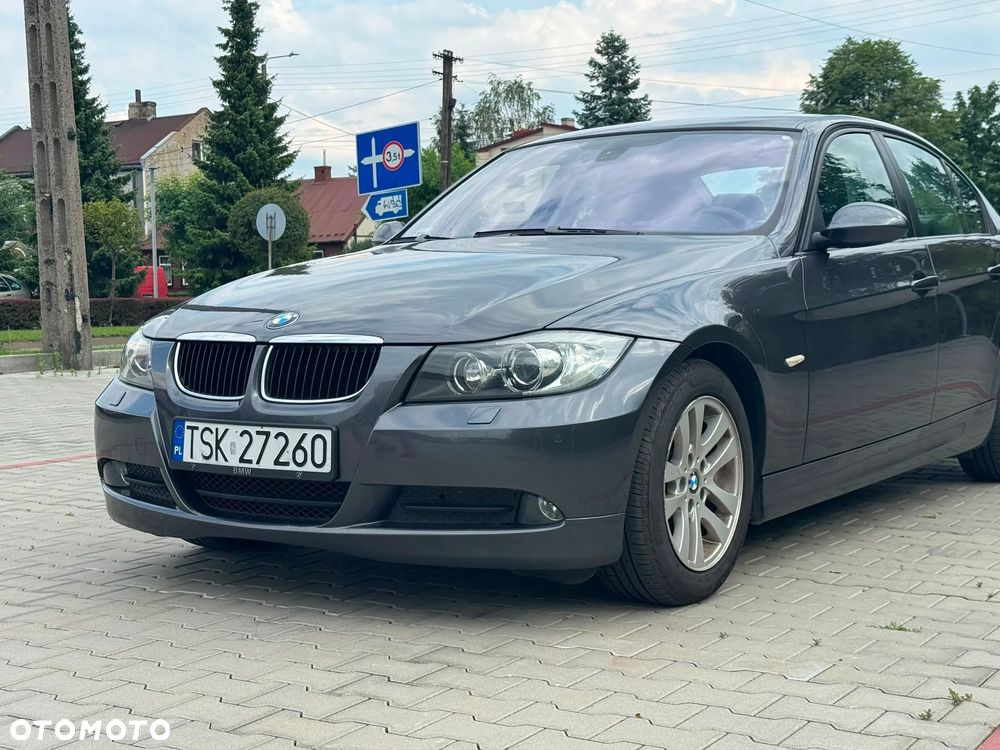 BMW Seria 3 318i - 2