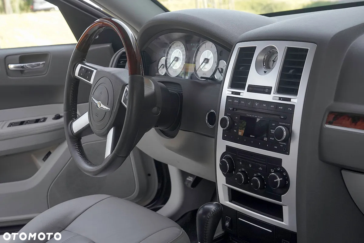 Chrysler 300C 3.0 V6 CRD - 8