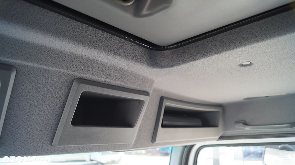 Mercedes-Benz Axor - 11