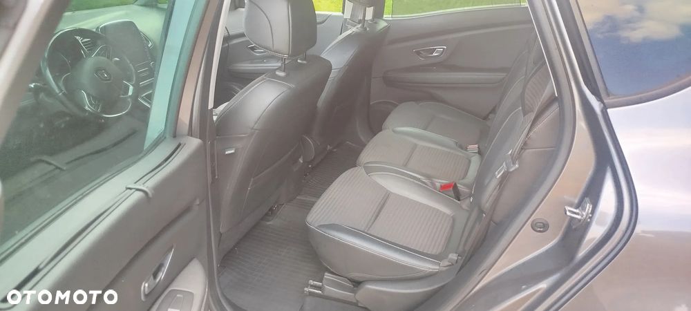 Renault Scenic 1.6 dCi Intens - 12