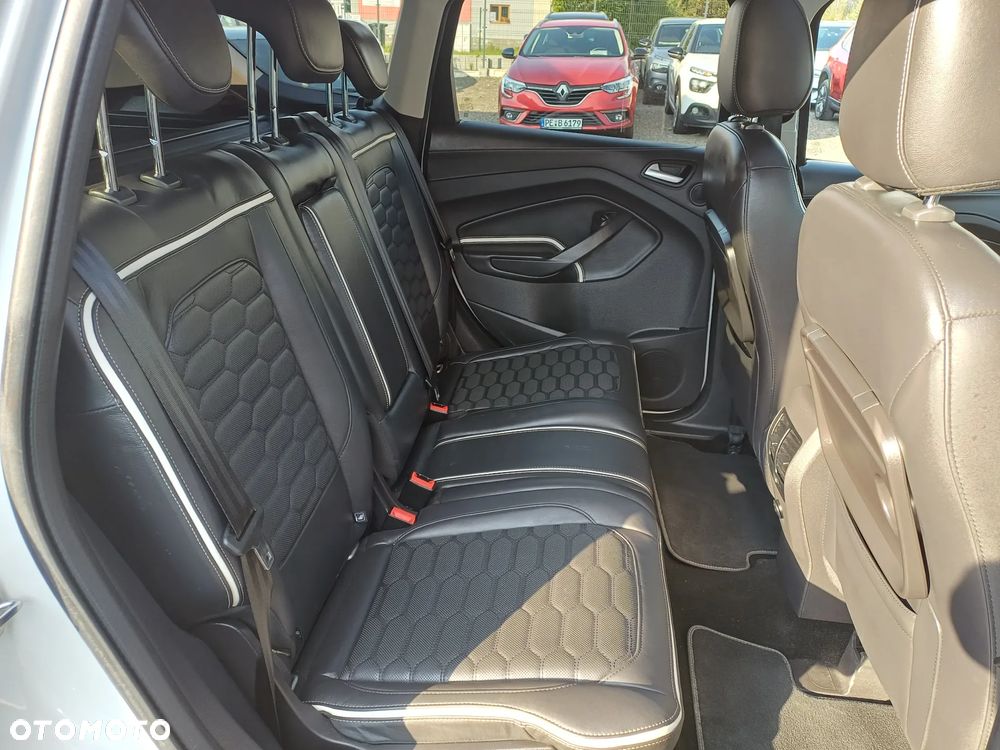 Ford Kuga Vignale 2.0 TDCi AWD - 11