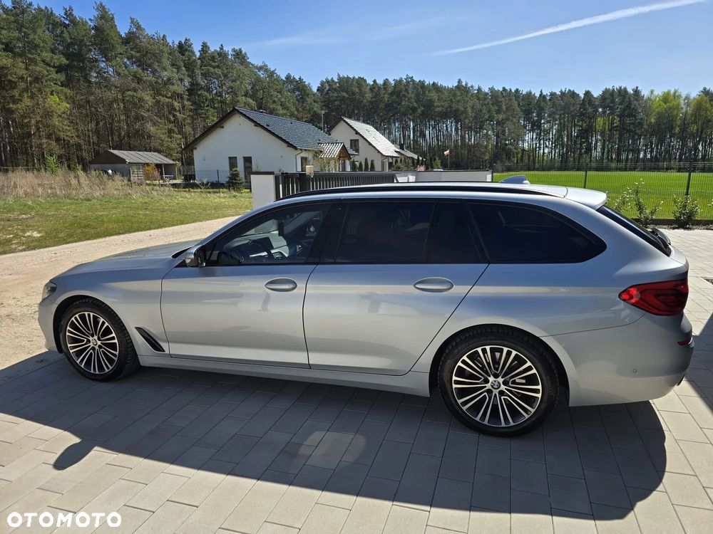 BMW Seria 5 520d Sport Line sport - 5