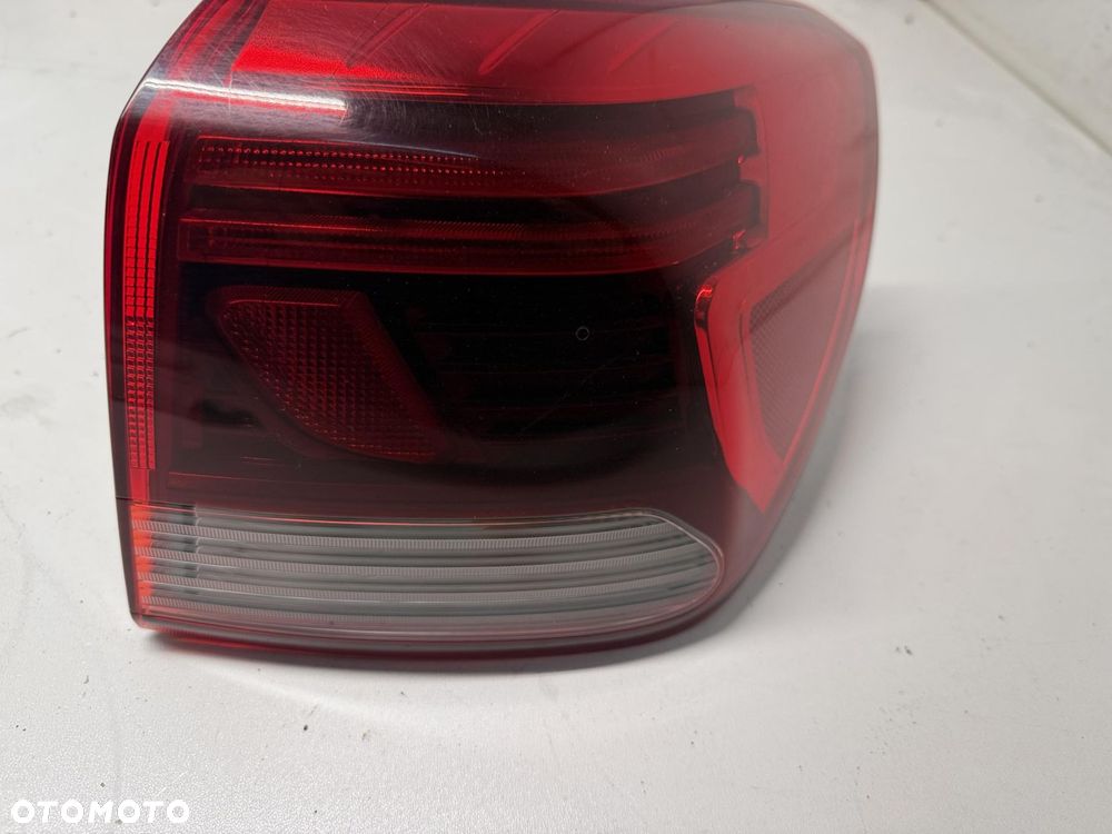 LAMPA TYLNA PRAWA KIA RIO IV V LED 2017-   92402-H8000 - 3