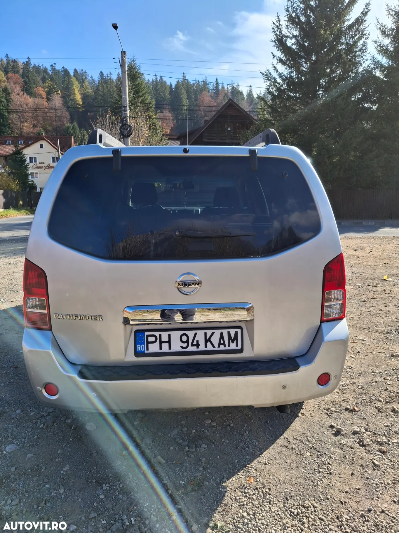 Nissan Pathfinder 2.5 dCi LE - 3