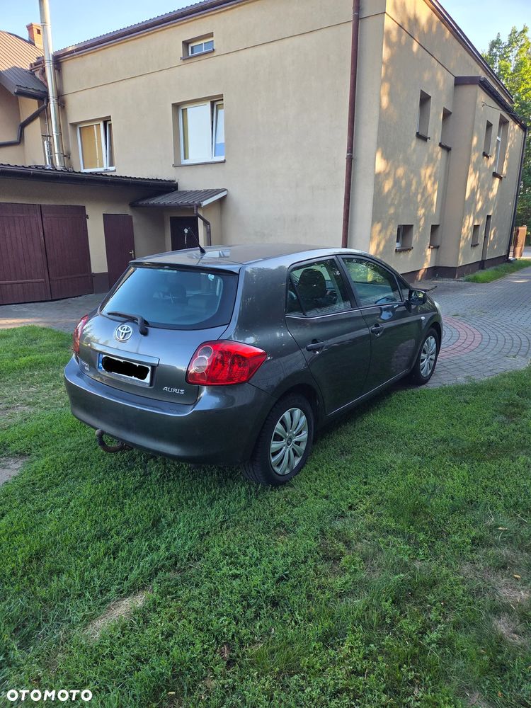 Toyota Auris 1.4 D-4D Luna - 8