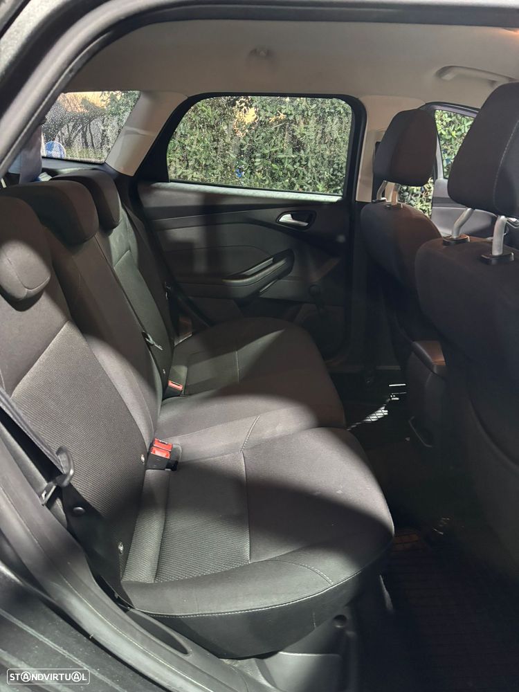 Ford Focus SW 1.5 TDCi Trend+ - 11