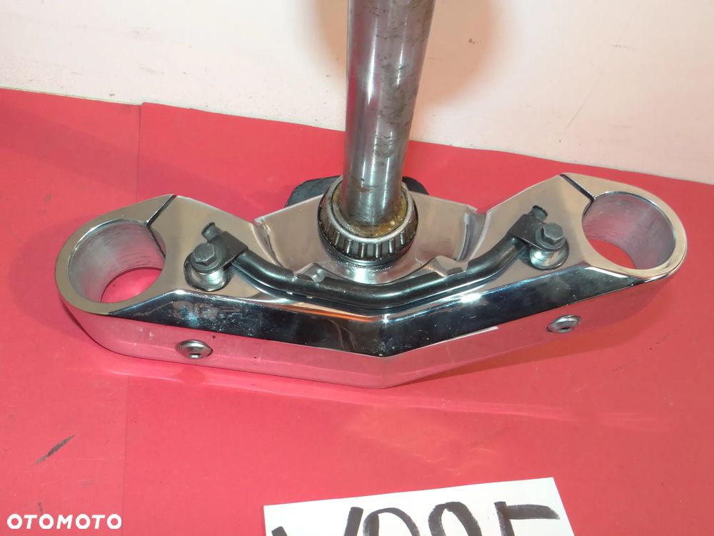 Y095   YAMAHA XV 1900 RAIDER PÓLKA DOLNA ZAWIESZENIA - 10