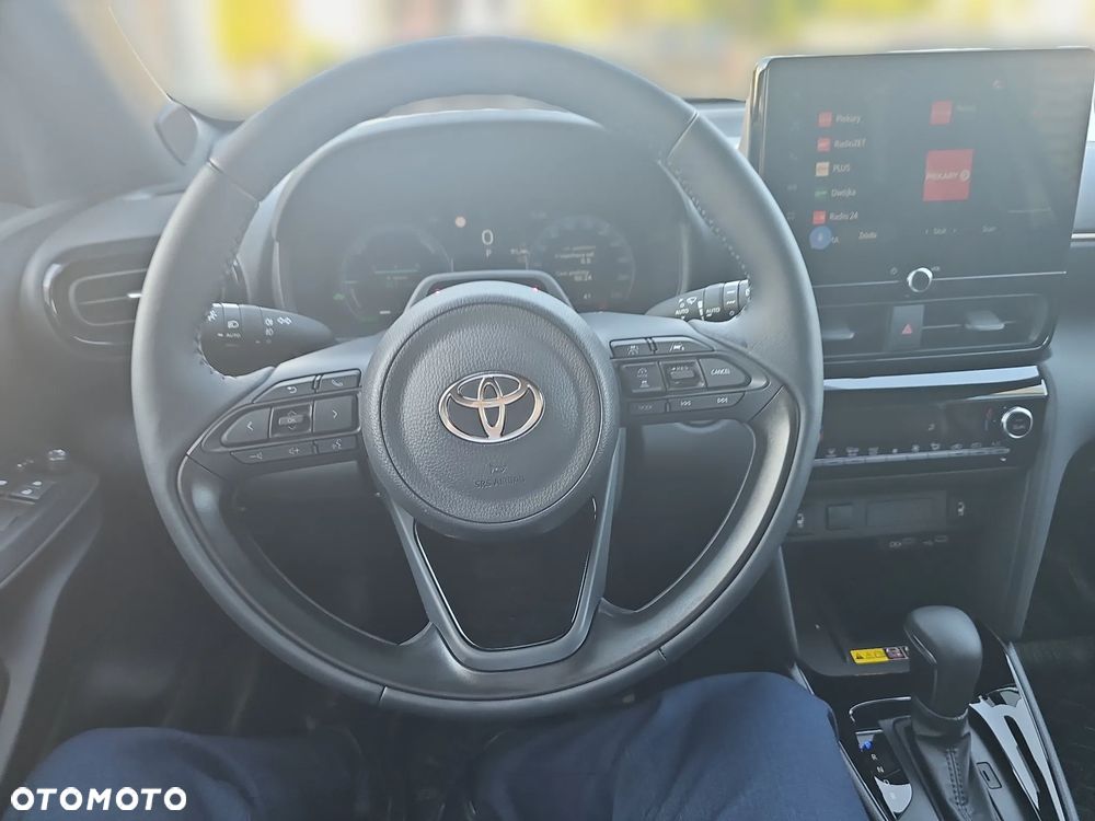 Toyota Yaris Cross Hybrid 1.5 Executive - 13