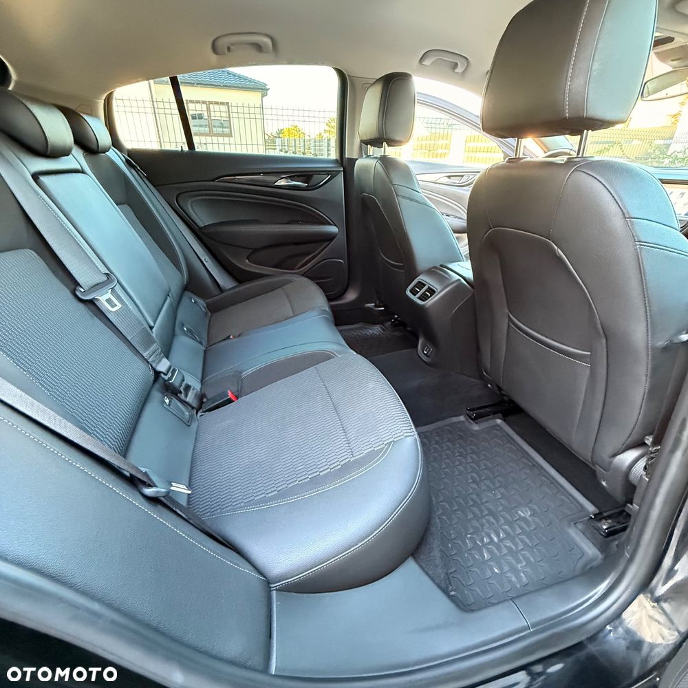 Opel Insignia 1.5 T Elite S&S - 7