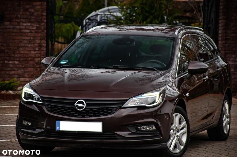 Opel Astra 1.4 Turbo Innovation - 1