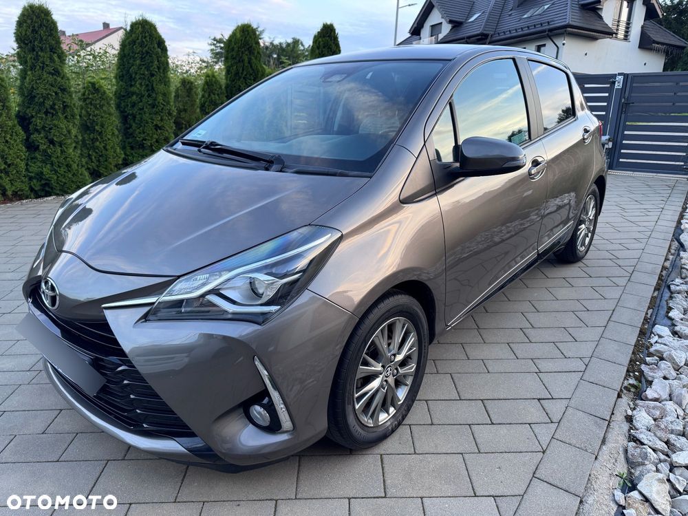 Toyota Yaris 1.5 Premium - 7