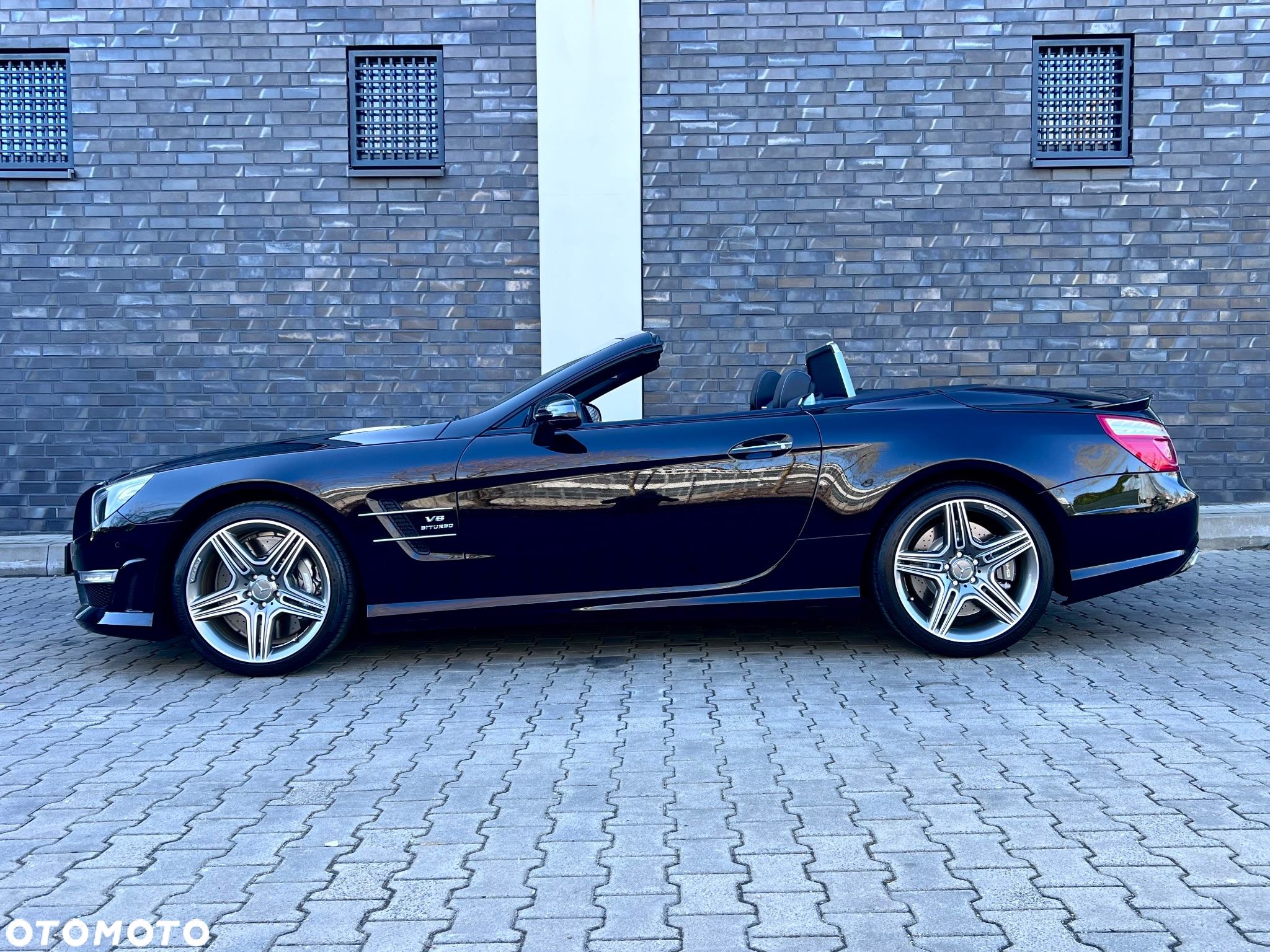 Mercedes-Benz SL 63 AMG AMG Speedshift MCT 7-Gang Sportgetriebe AMG Performance Package - 8