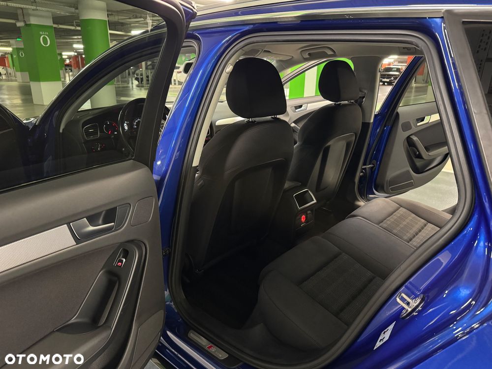 Audi A4 Avant 2.0 TDI DPF quattro S line Sportpaket - 23