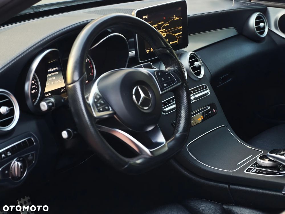 Mercedes-Benz Klasa C 250 7G-TRONIC - 17