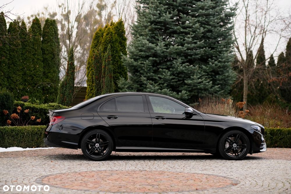 Mercedes-Benz Klasa E 300 9G-TRONIC - 8