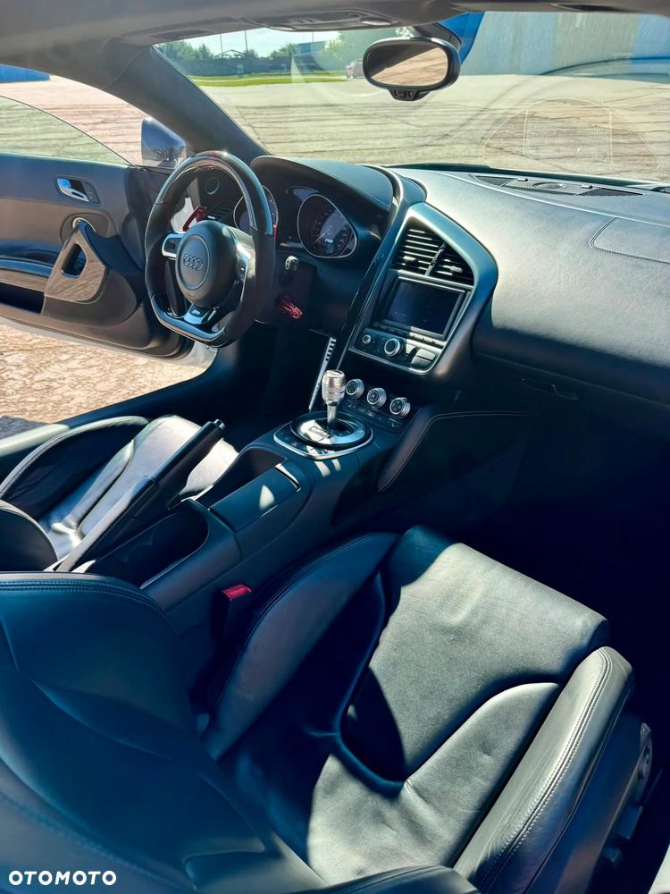 Audi R8 Coupé - 18