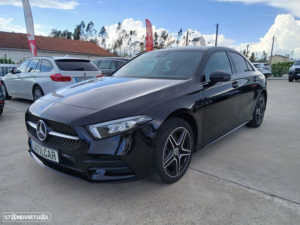 Mercedes-Benz A 250 e 8G-DCT AMG Line - 3