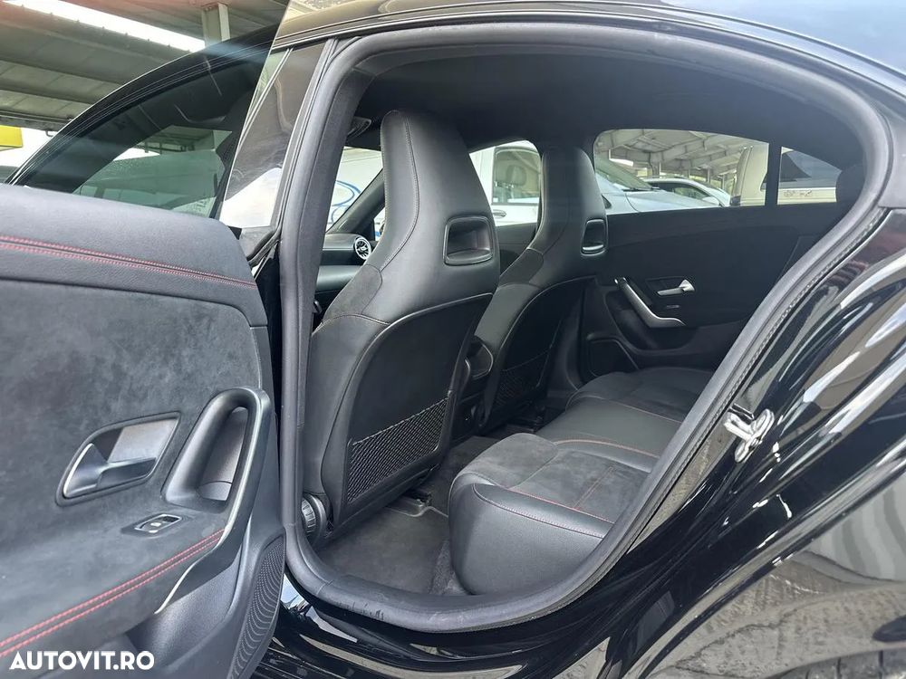 Mercedes-Benz CLA 200 4MATIC Coupe - 11