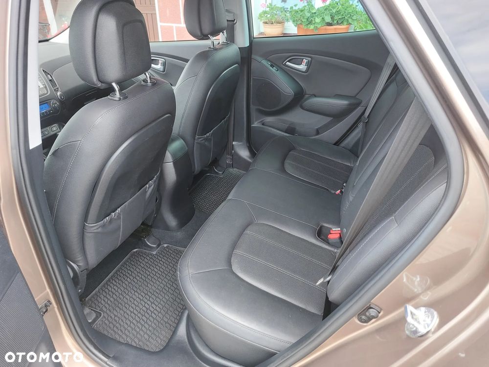 Hyundai ix35 2.0 CRDi Premium 4WD - 16