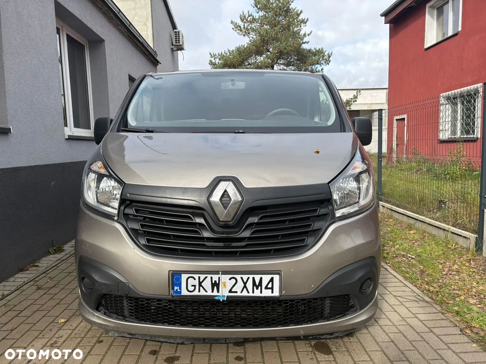 Renault Trafic - 1