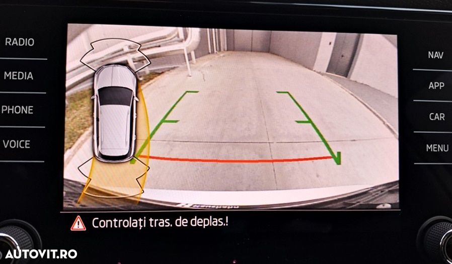 Skoda Karoq 2.0 TDI SCR DSG Style - 23