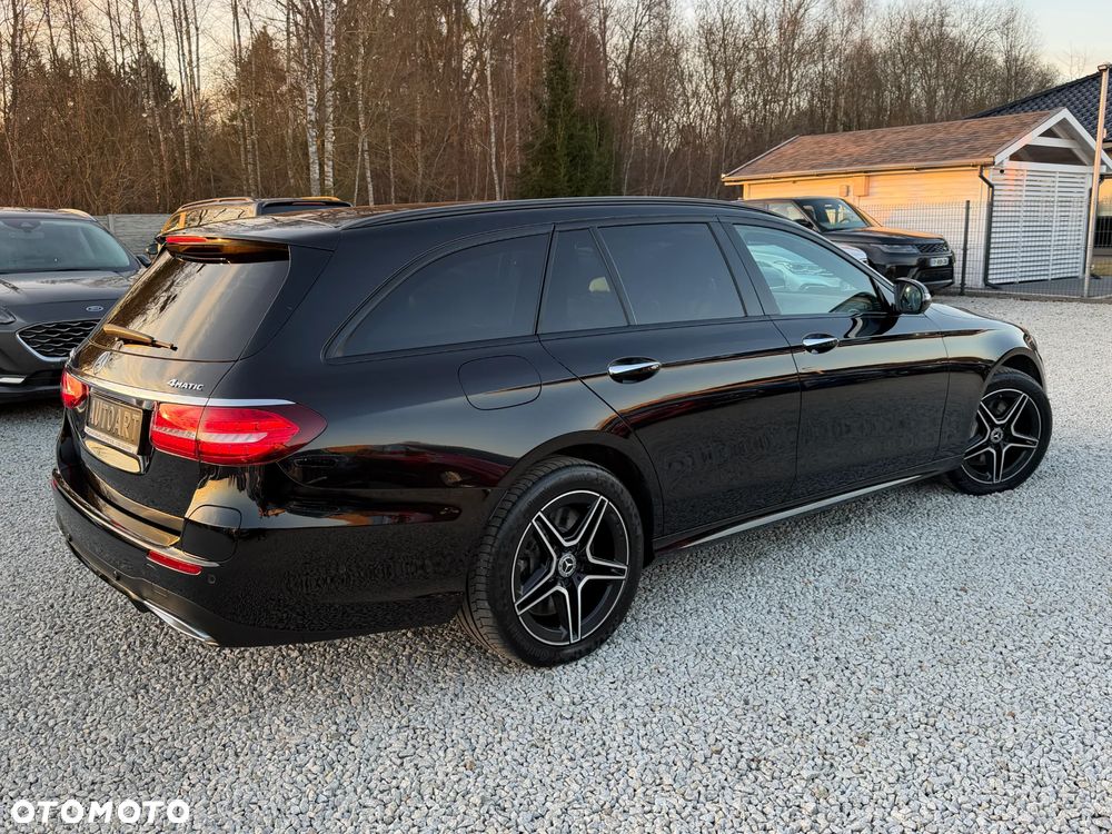 Mercedes-Benz Klasa E 220 d 4Matic 9G-TRONIC - 18