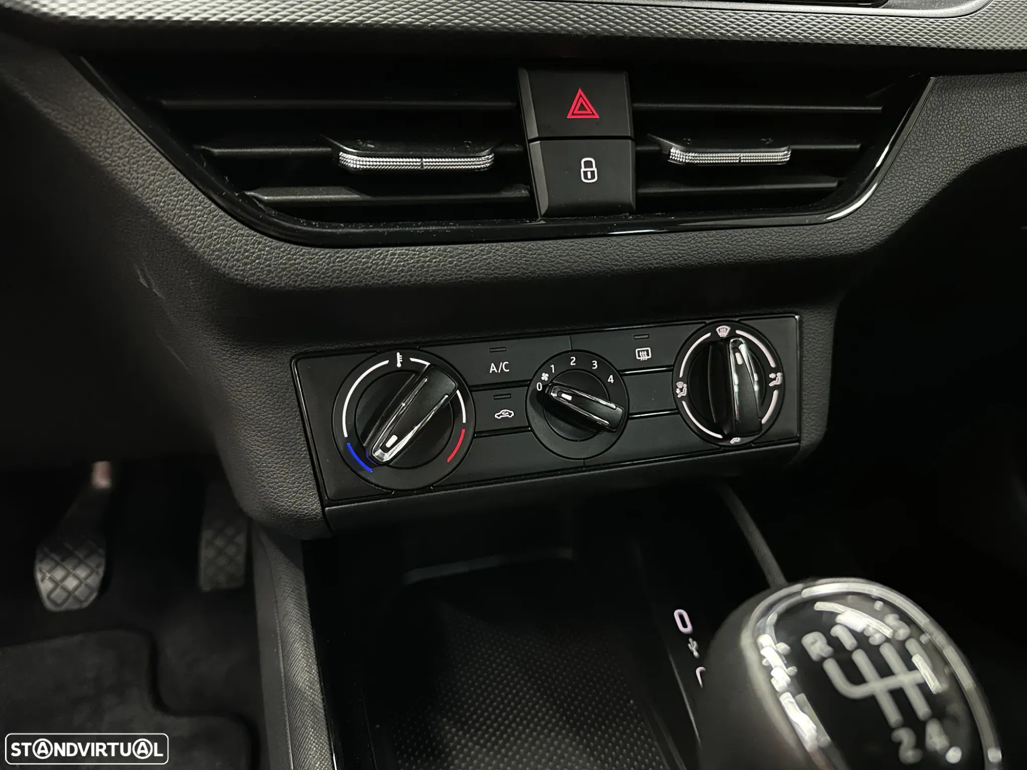 Skoda Kamiq 1.0 TSI Ambition - 29