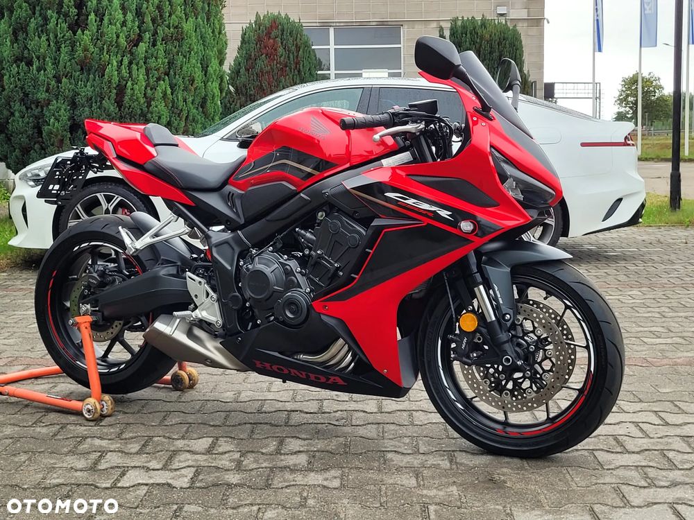 Honda CBR - 21