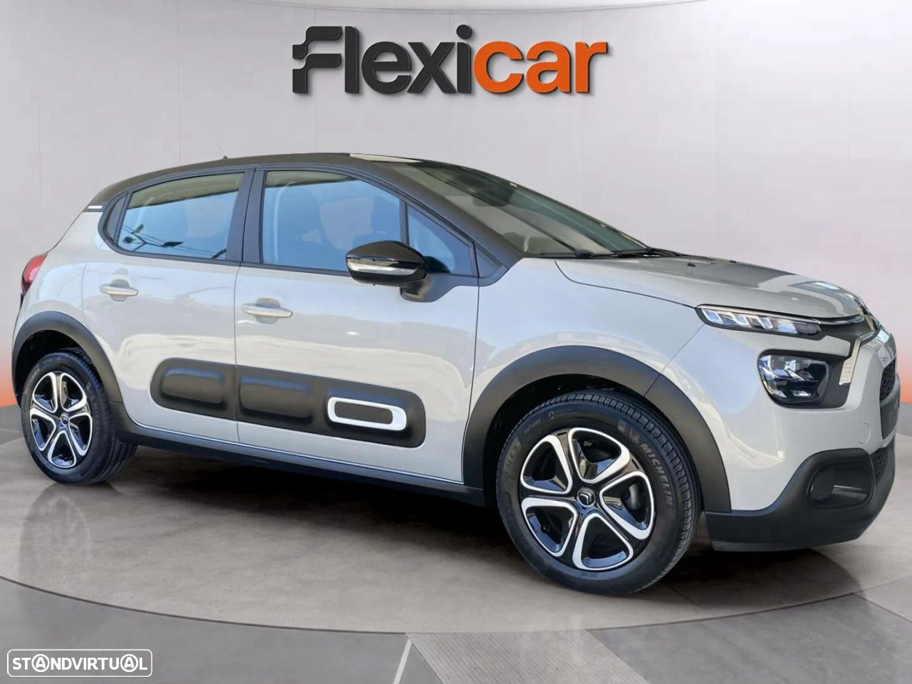 Citroën C3 1.2 PureTech Plus - 2