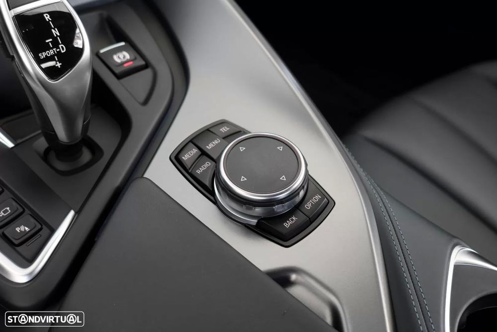 BMW i8 Standard - 12