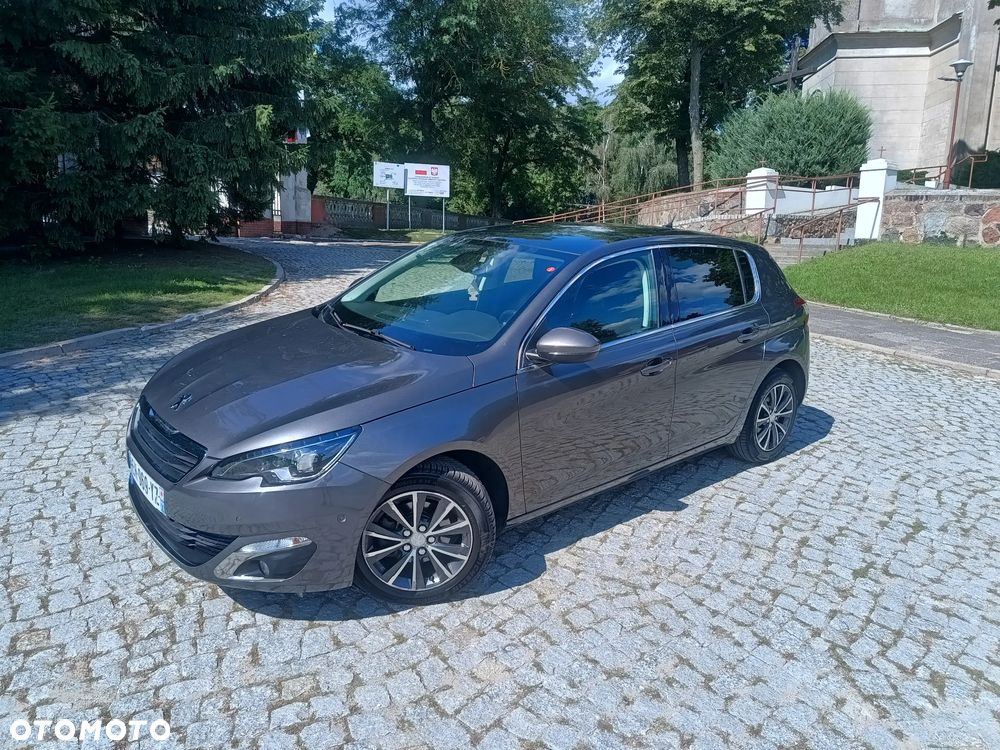 Peugeot 308 1.6 BlueHDi Allure S&S - 22