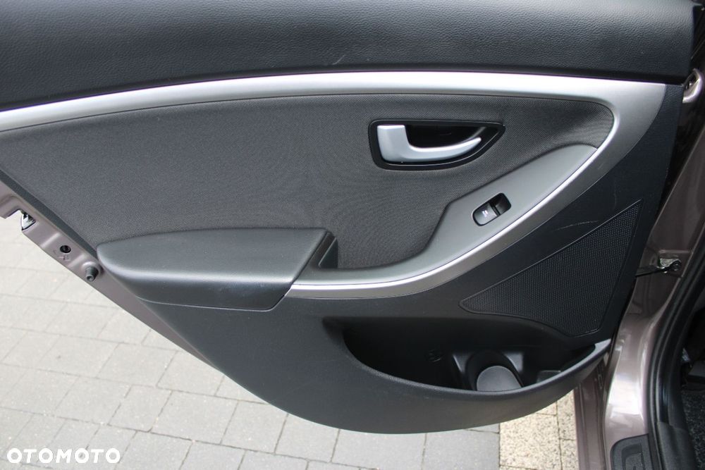 Hyundai i30 - 22