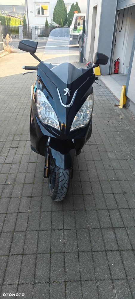 Peugeot Satelis - 1