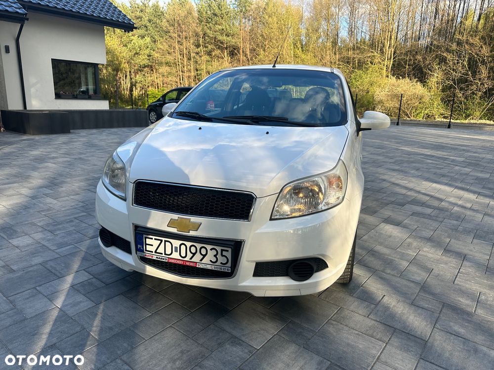 Chevrolet Aveo 1.2 LS - 12