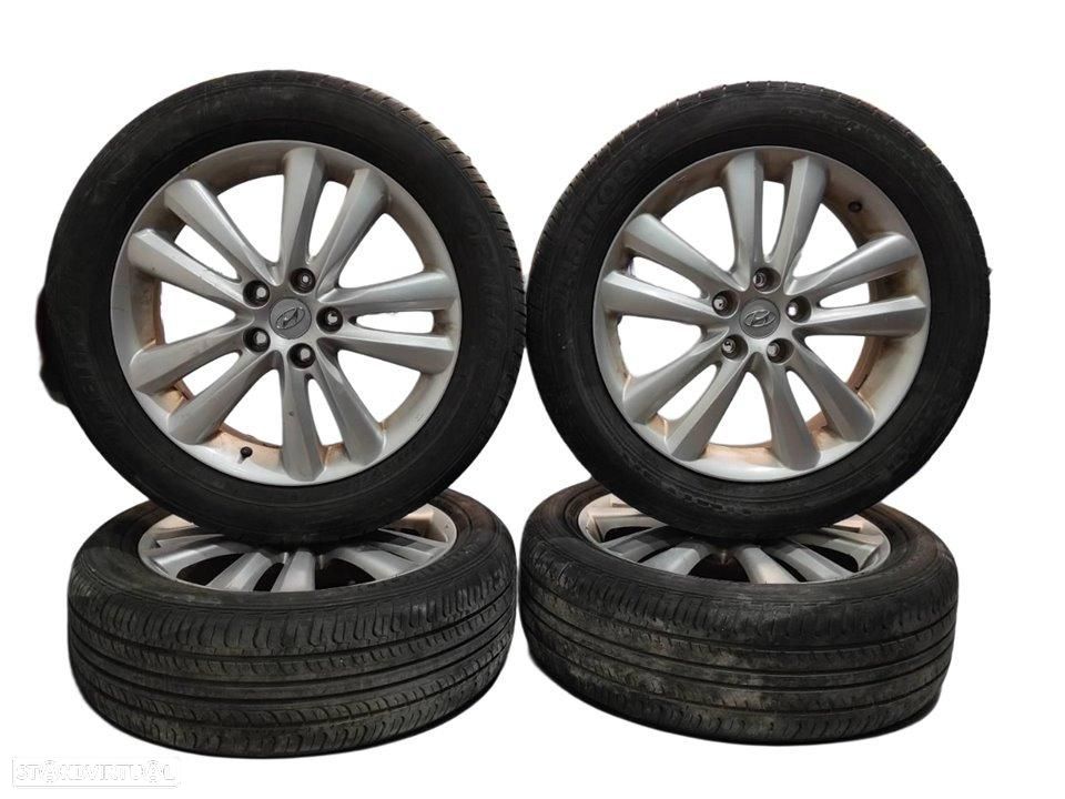 CONJUNTO DE PNEUS HYUNDAI IX35 ELLM - 1
