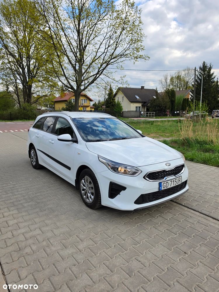 Kia Ceed 1.6 CRDi SCR GT-Line - 2