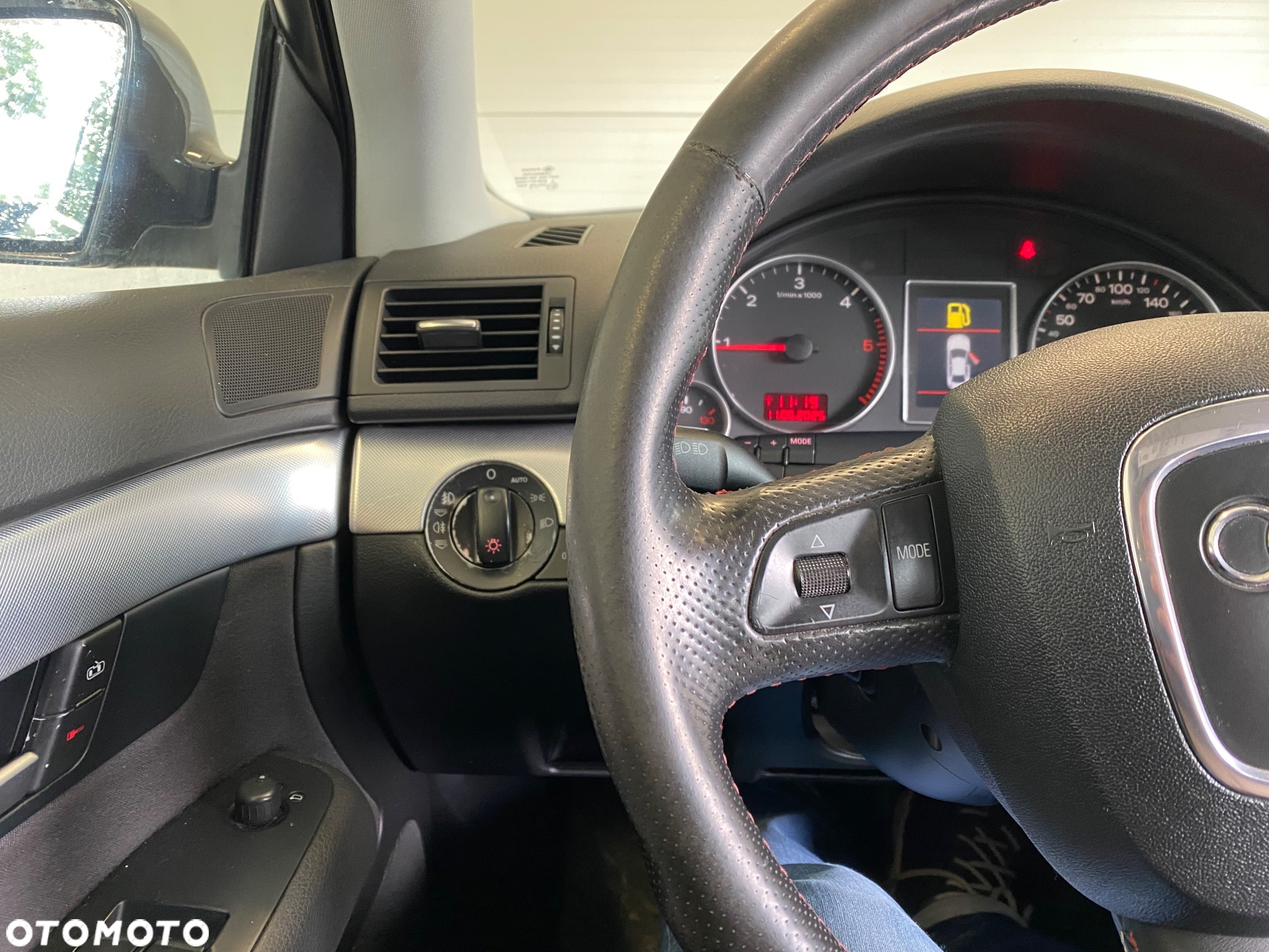 Audi A4 Avant 2.0 TDI - 18
