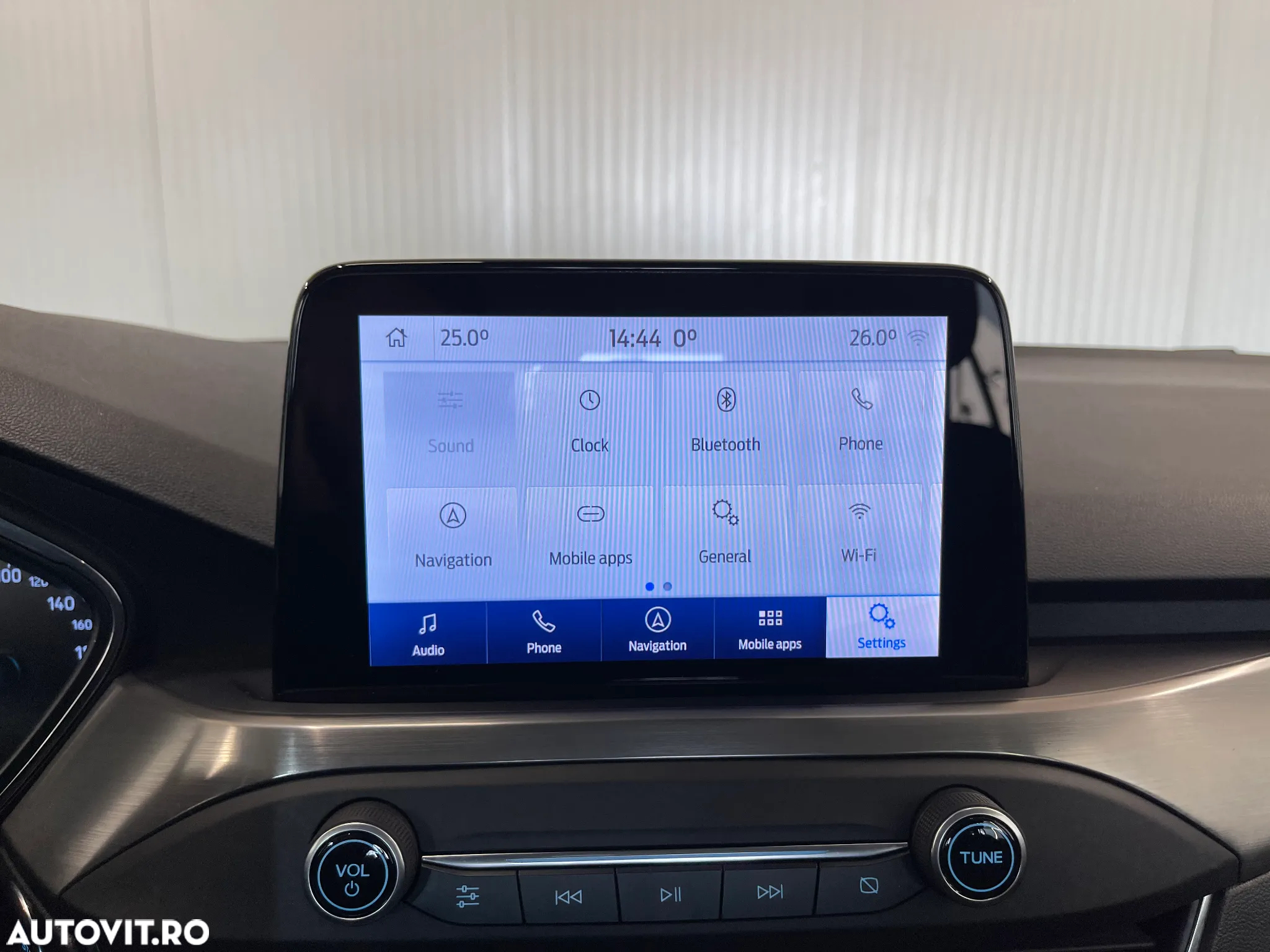 Ford Focus Turnier 2.0 EcoBlue Start-Stopp-System Aut. TITANIUM - 16